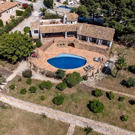 Villa Las Rocas - By Almarina Villas