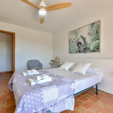 Villa Las Rocas - By Almarina Villas *