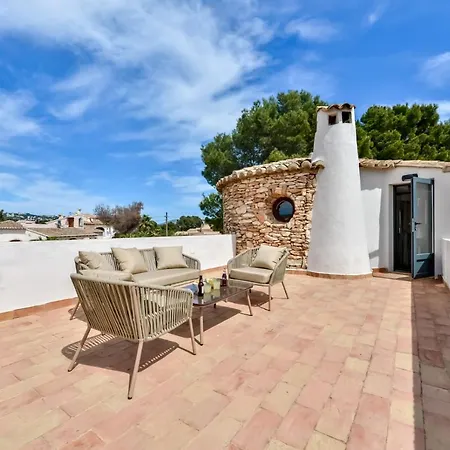 Villa Las Rocas - By Almarina Villas *