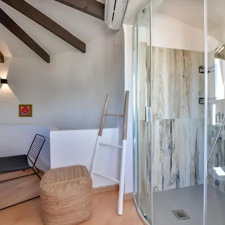 Villa Las Rocas - By Almarina Villas *